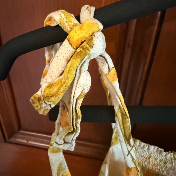 Urban Outfitters Lemon Dress - Picture 4 of 9